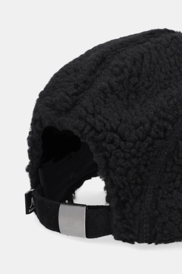 Шапка с козирка Kangol FAUX SHERPA 5-PANEL