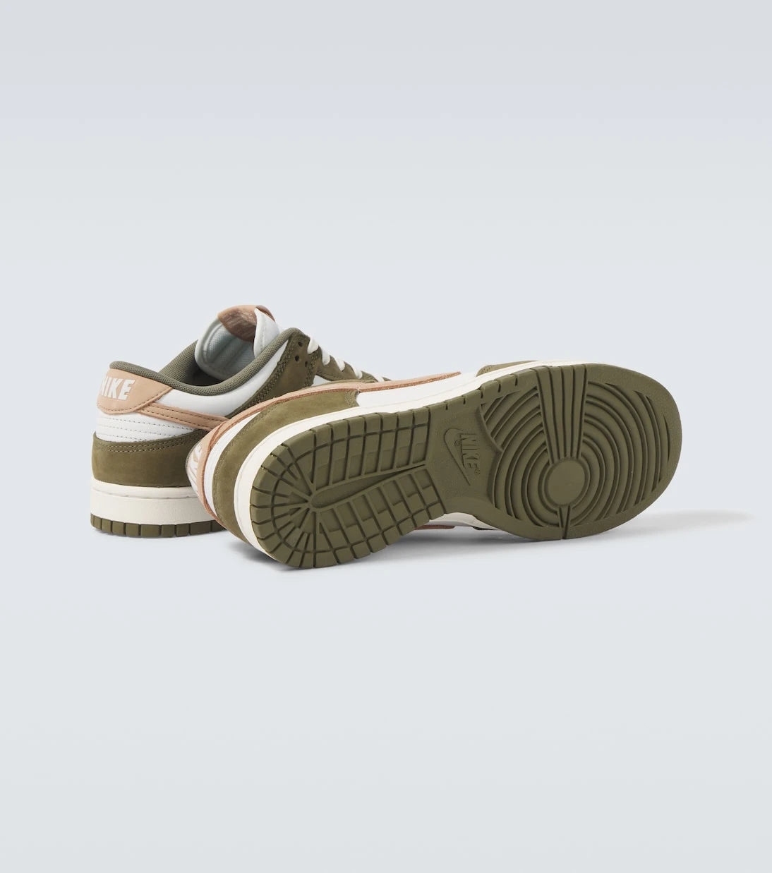 Nike - Dunk Low Retro leather sneakers