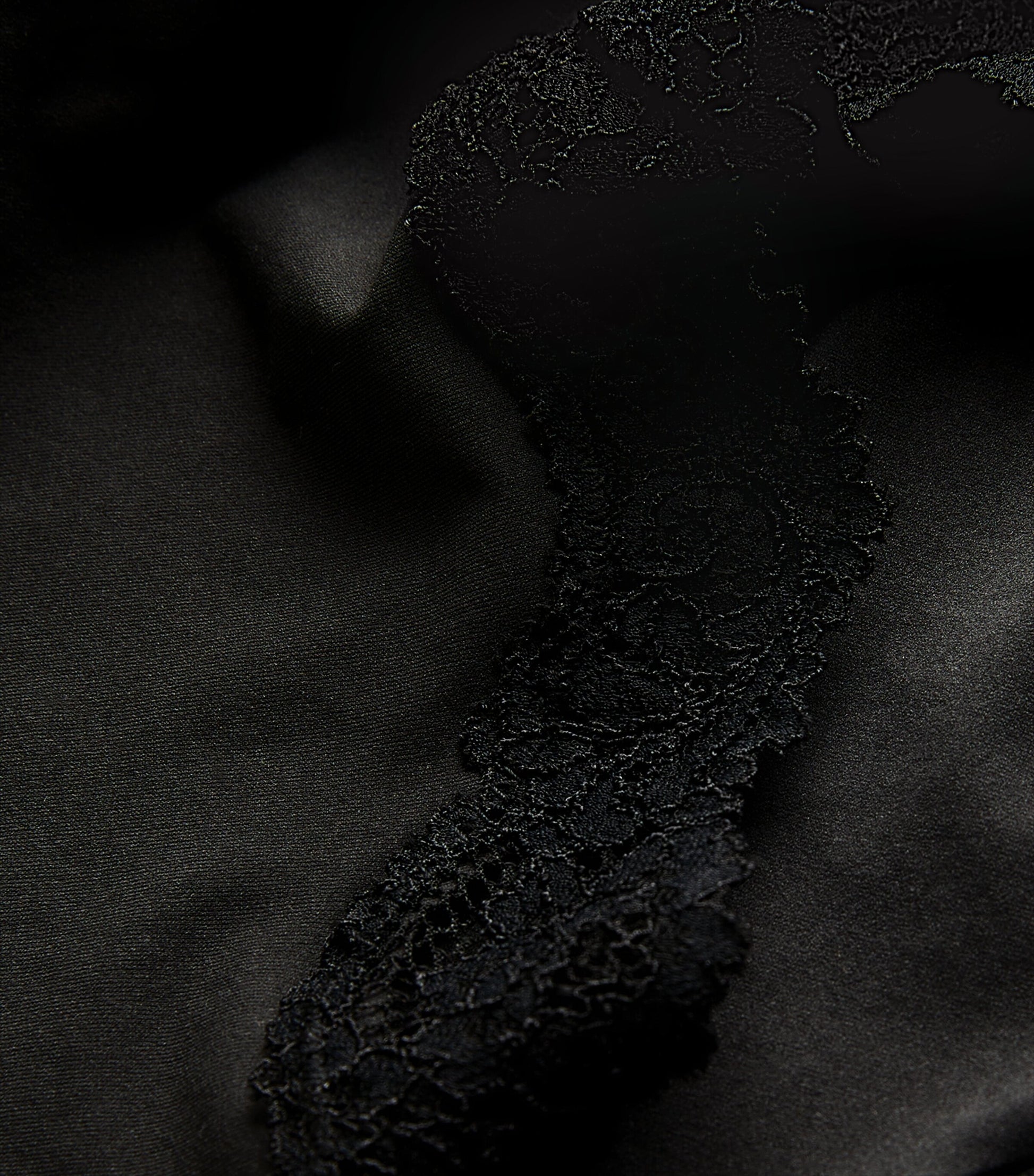 Skims Black Fits Everybody Lace-Trim Boyshort Briefs