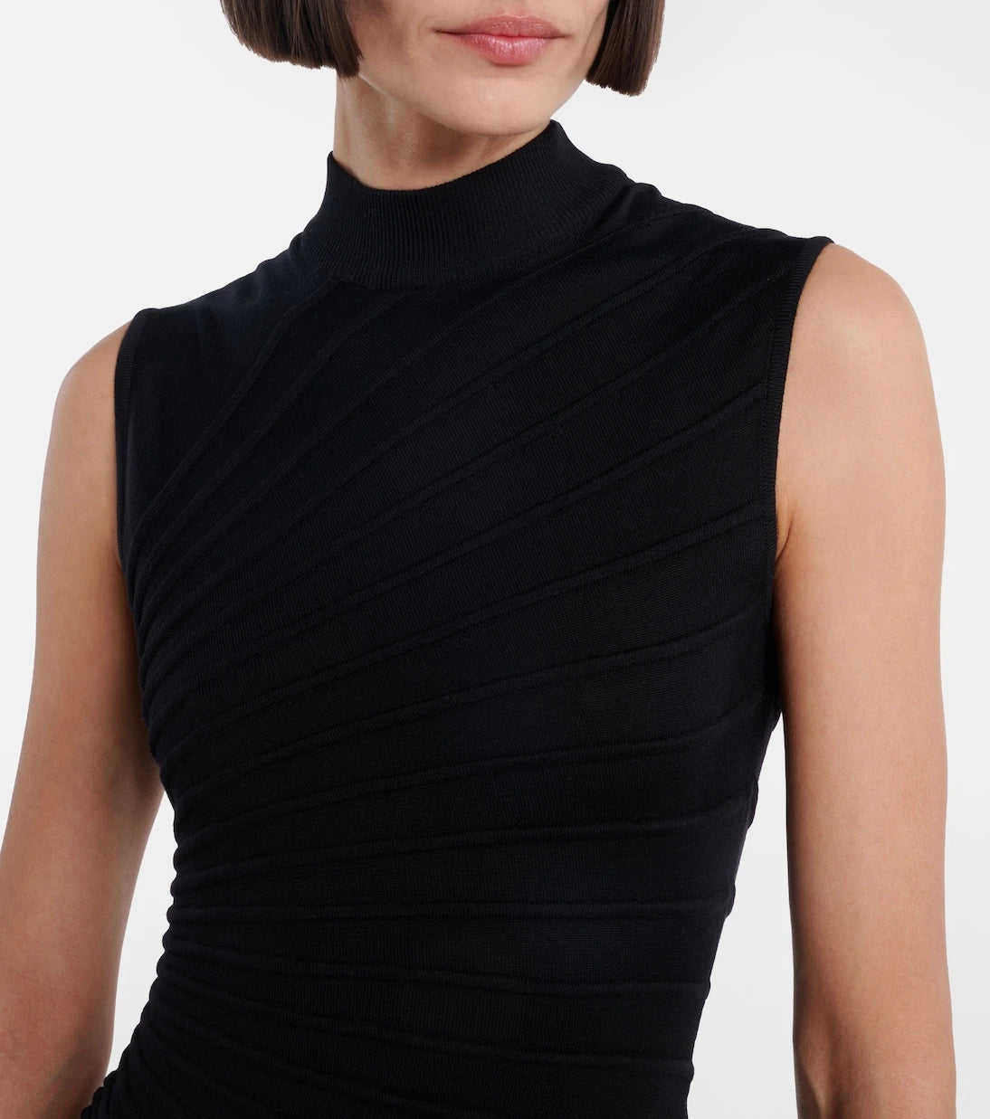 Alaïa - فستان ميدي غير متماثل من صوف بكر