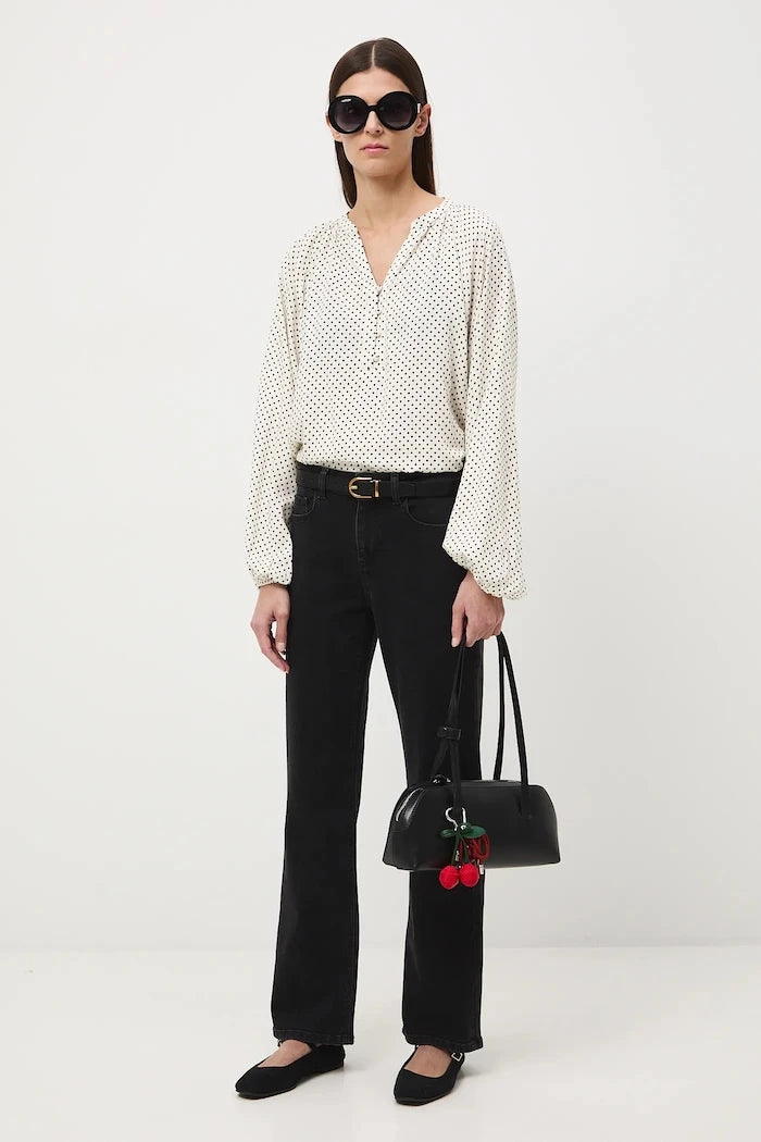 Medicine Jean