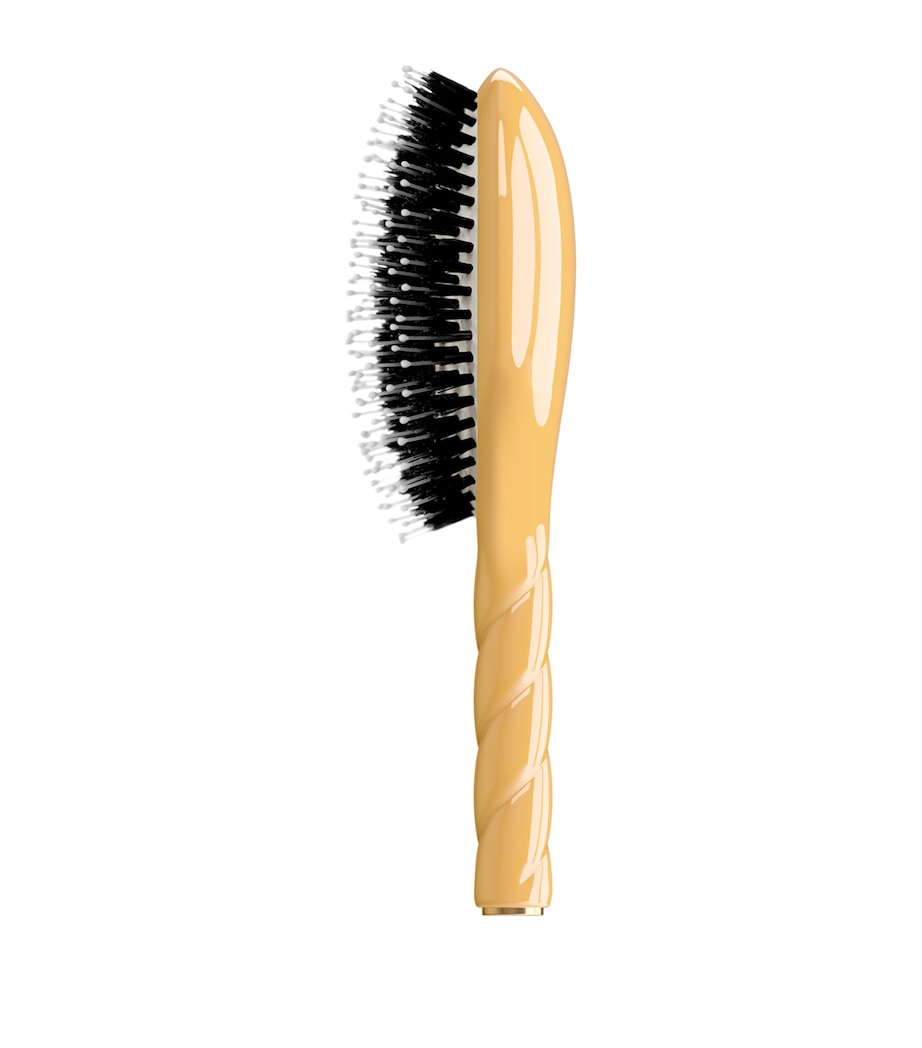 N.03 The Essential Soft Hair Brush