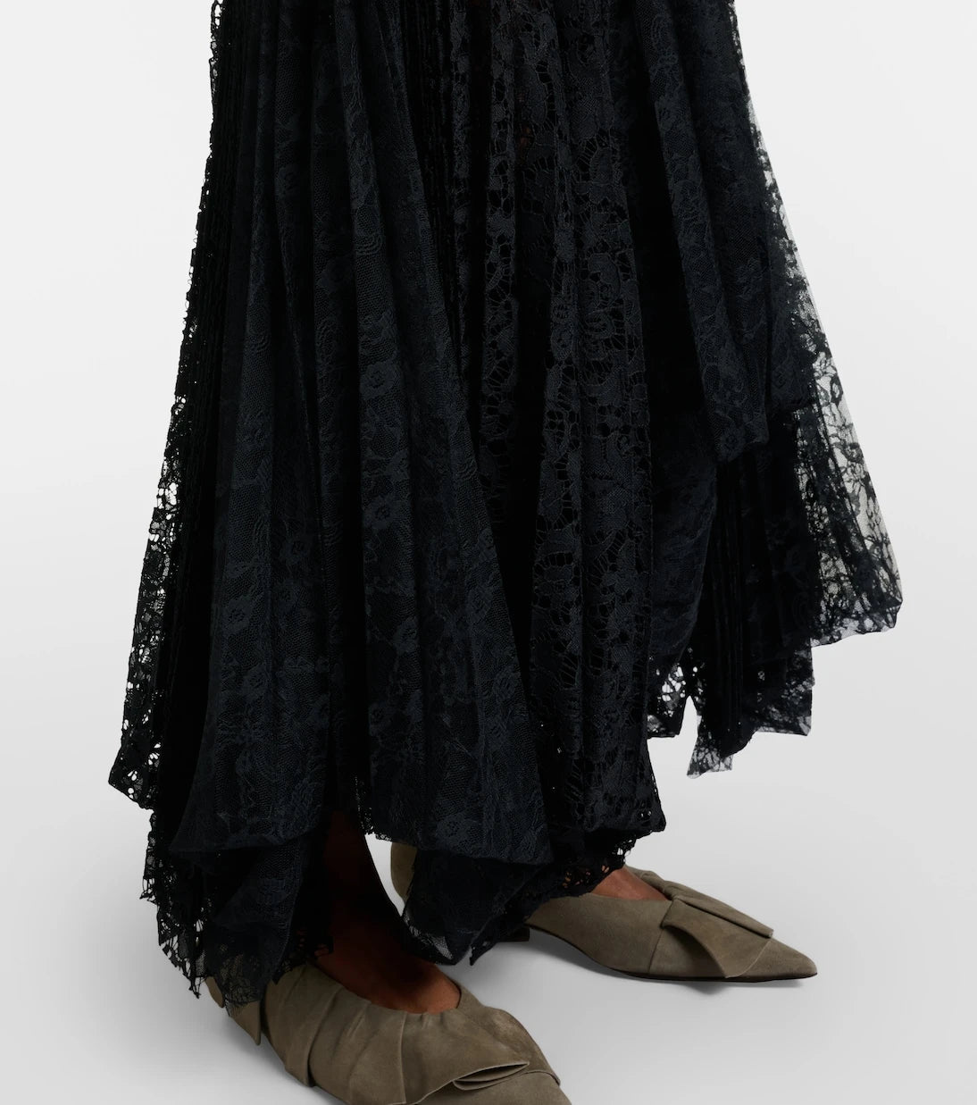 JW Anderson - Sheer pleated lace maxi dress