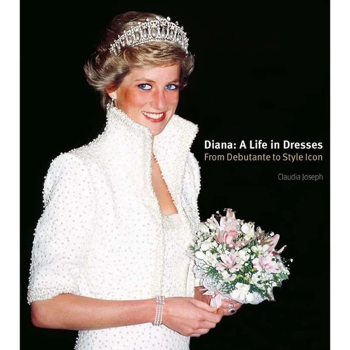 Diana: A Life in Dresses by Claudia Joseph