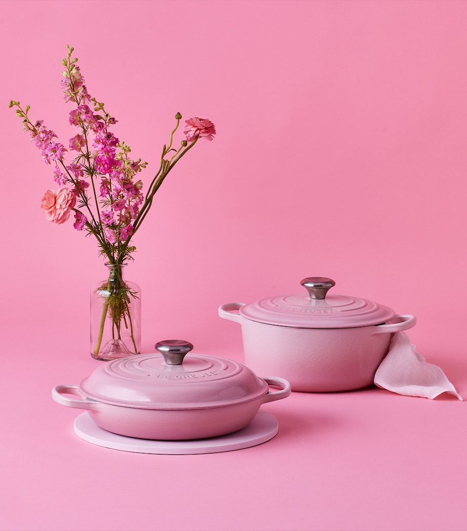 Le Creuset Cast Iron Shallow Casserole Dish (30cm)