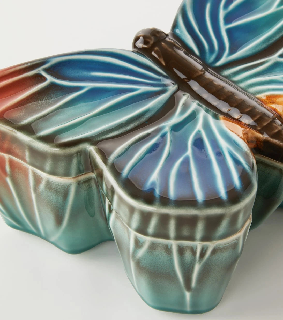 Bordallo Pinheiro - Cloudy Butterflies Large box by Claudia Schiffer