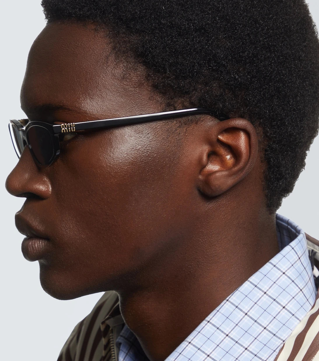 Miu Miu - Oval sunglasses