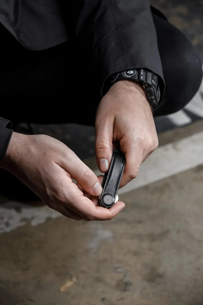 Ключодържател Orbitkey Leather Black 8,5 cm