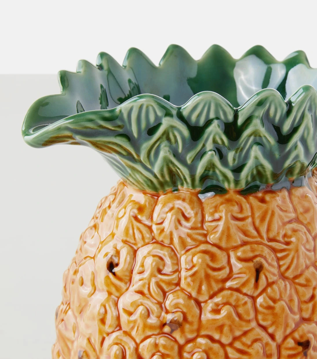 Bordallo Pinheiro - إبريق سيراميك بتصميم أناناس