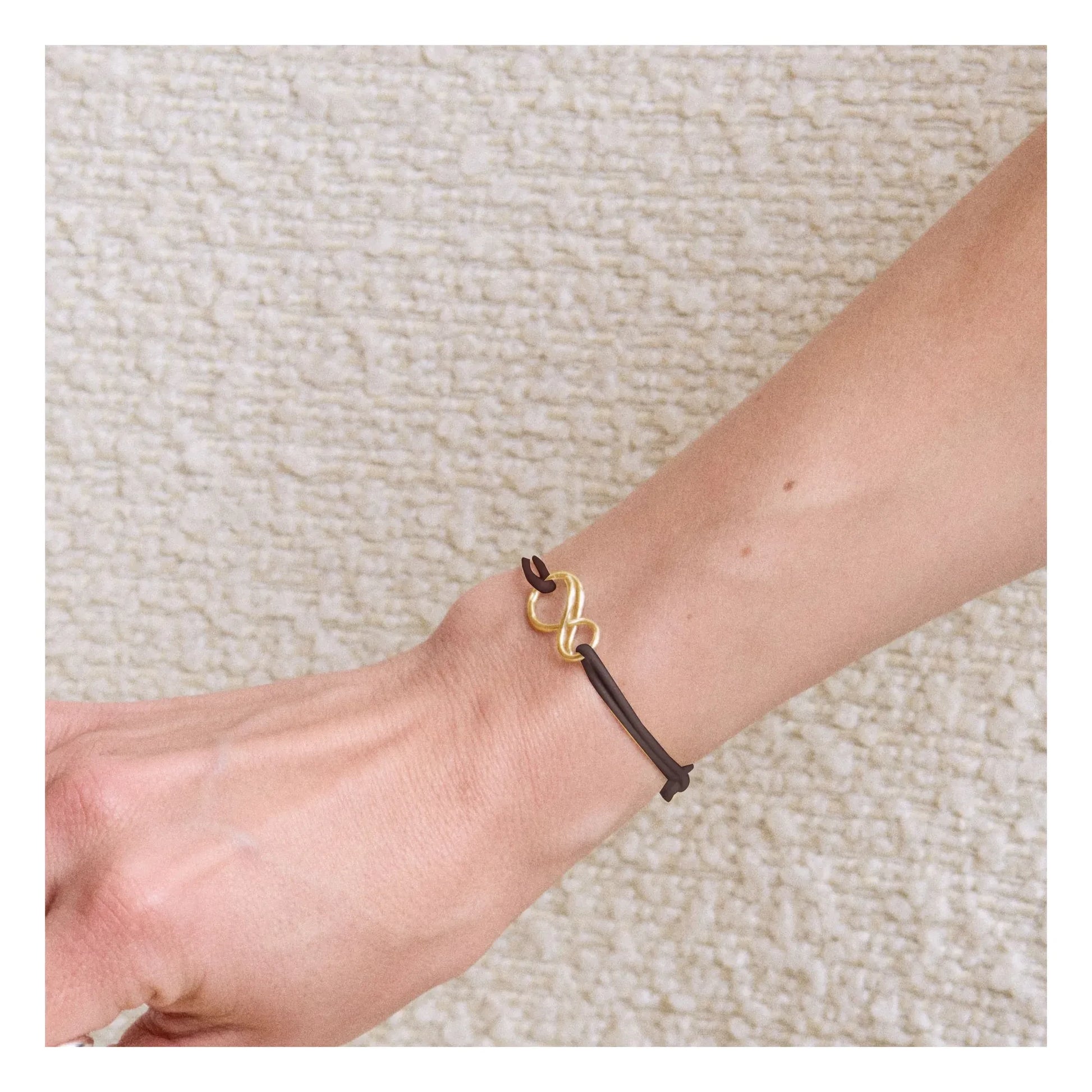 LAH - Mini-Infinity Cord Bracelet | Chocolate
