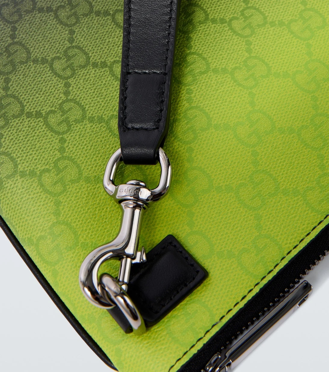 Gucci - GG ombré canvas pouch