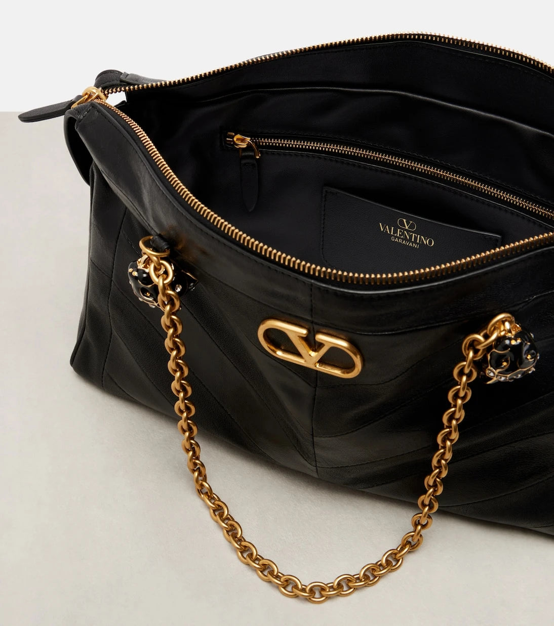 Valentino Garavani - Panthea Medium quilted leather tote bag
