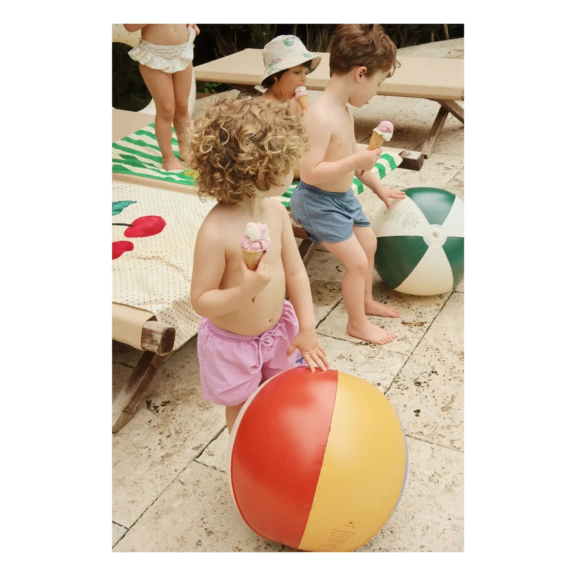 Konges Sløjd - Inflatable ball