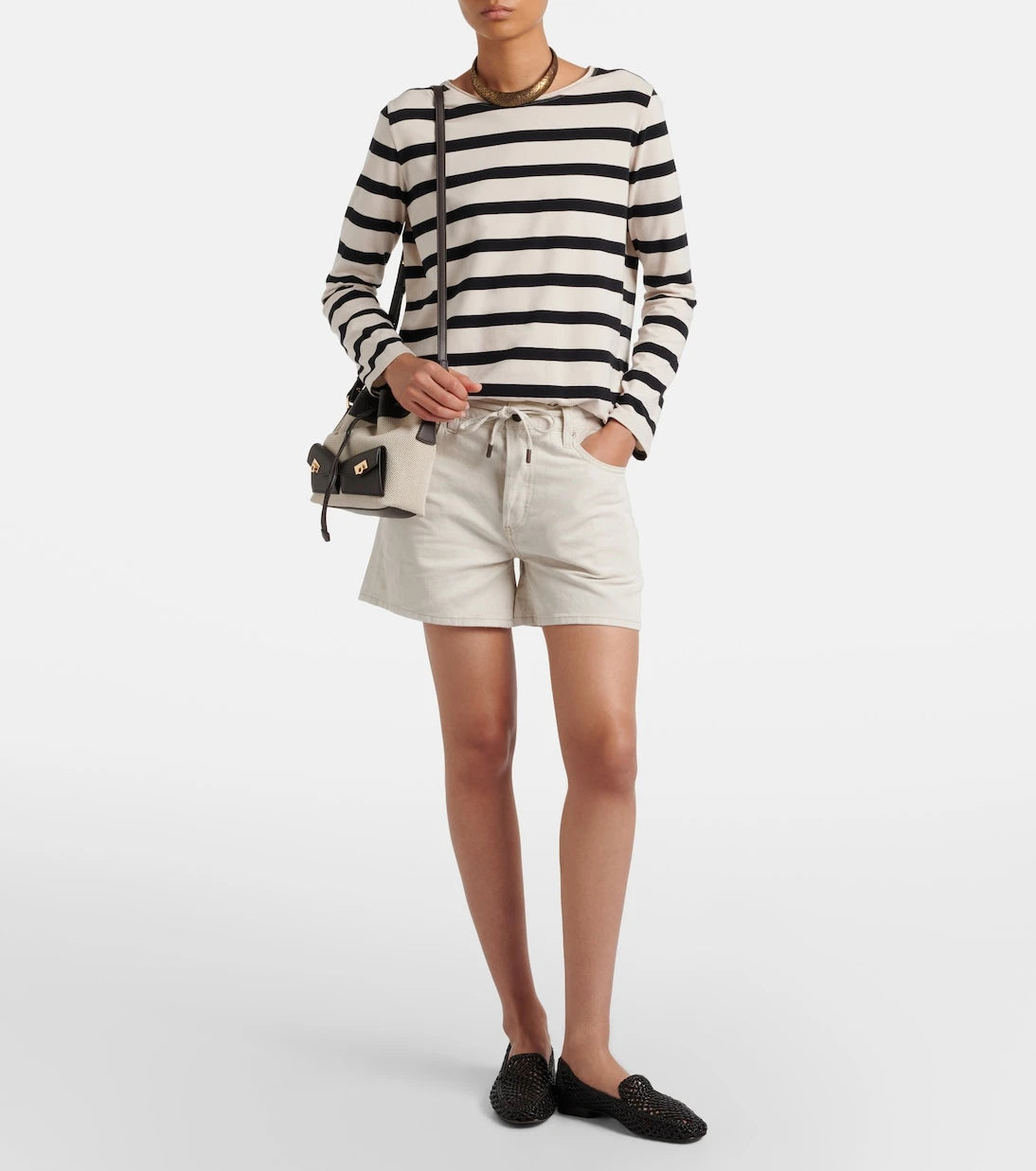 Frame - Off Duty denim shorts