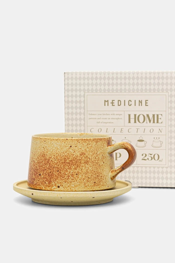 Medicine Fincan ve Tabağı