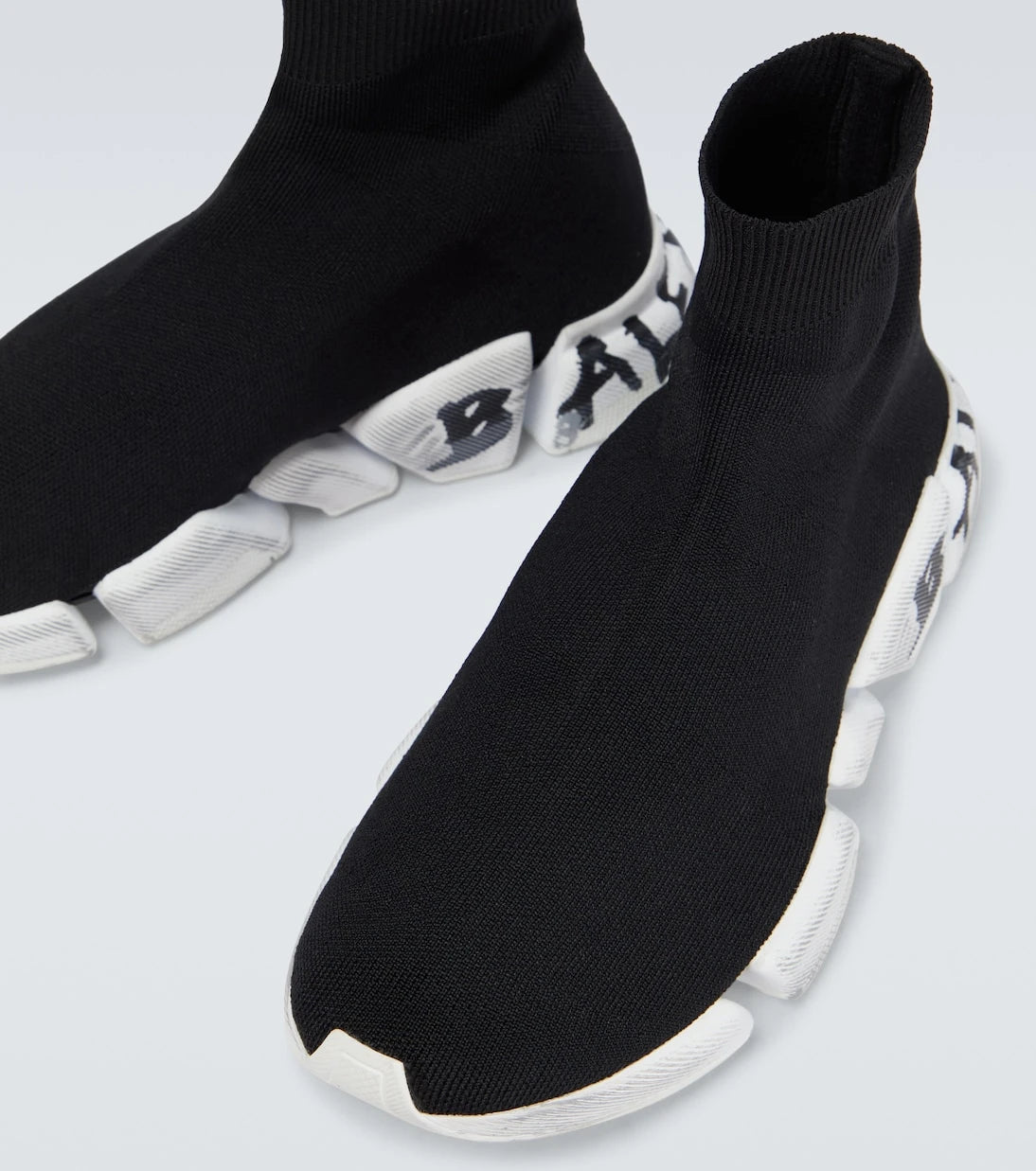 Balenciaga - حذاء سنيكرز سبيد 2.0 غرافيتي
