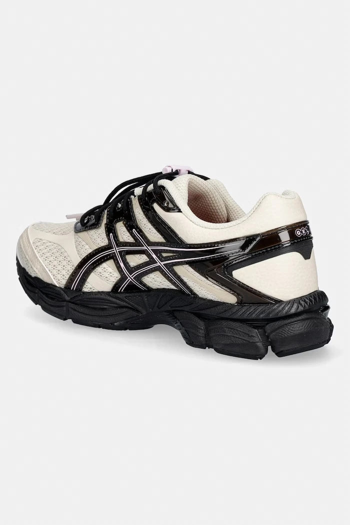 Asics x FINESSE маратонки