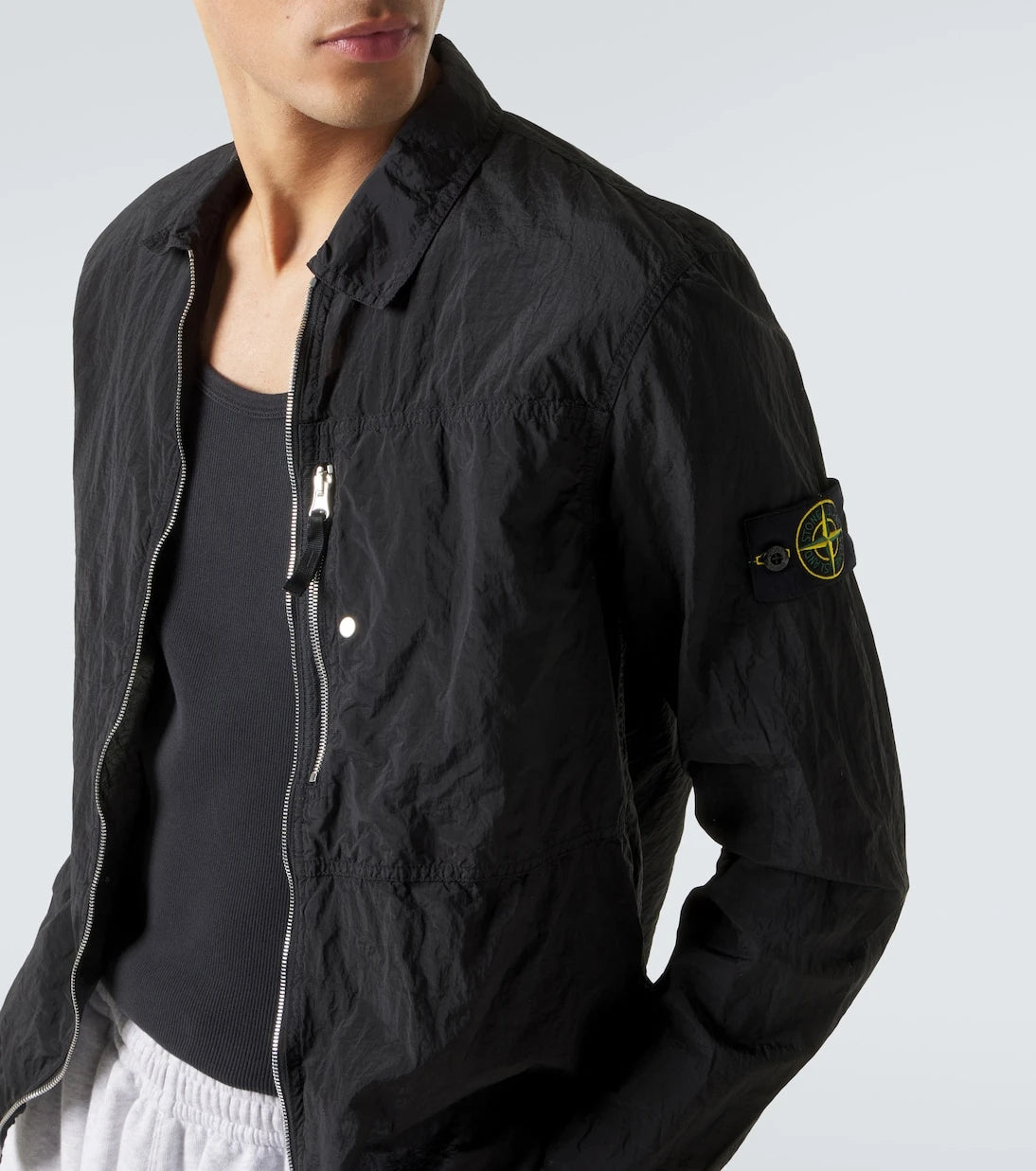 Stone Island - قميص خفيف ببوصلة