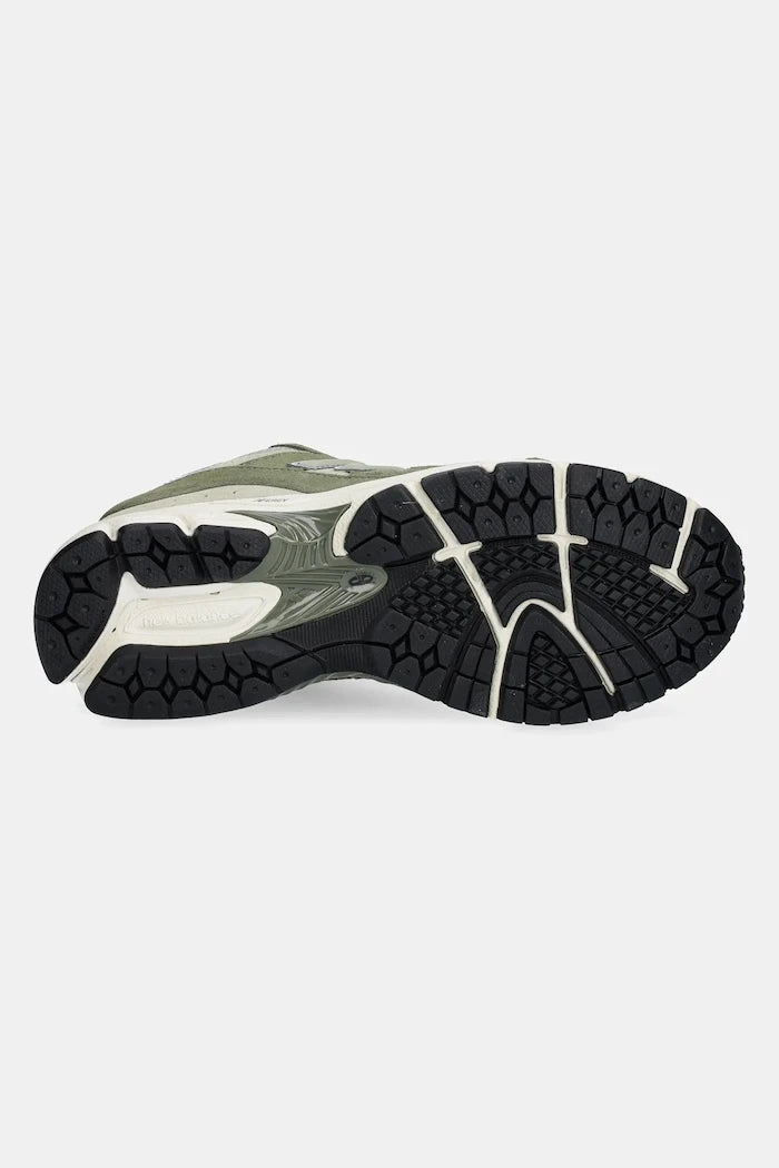 Маратонки New Balance U2002