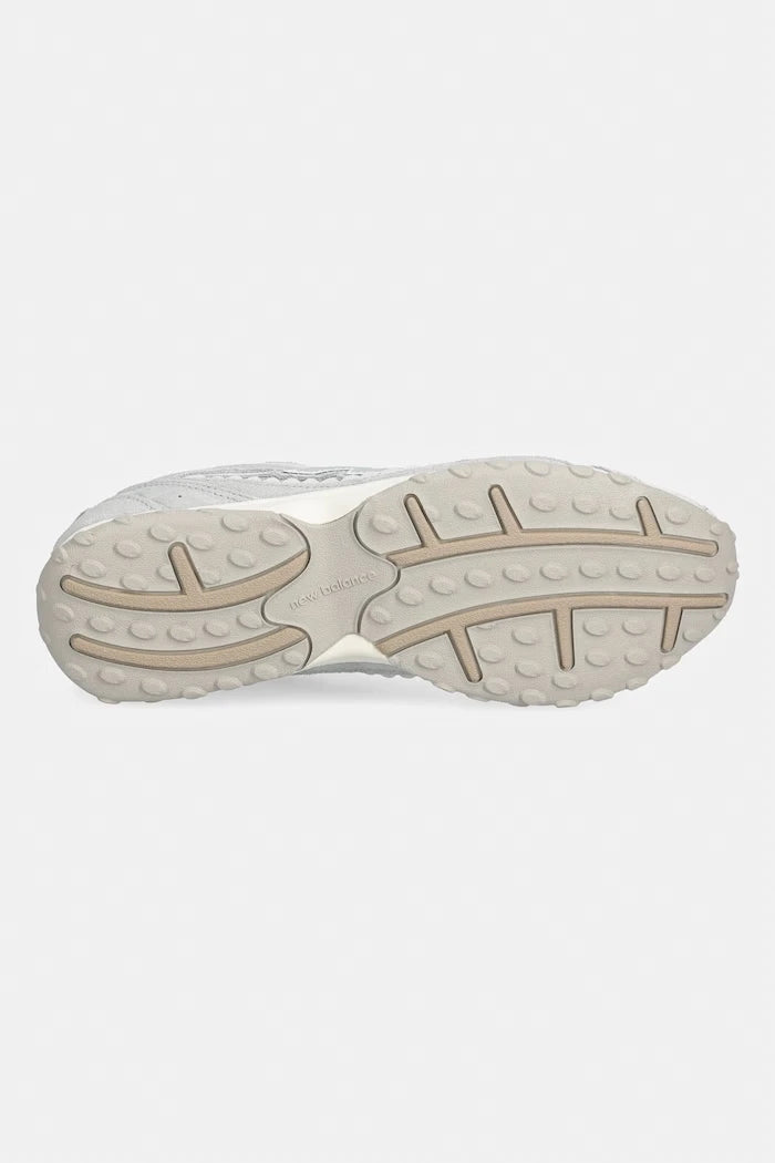 New Balance 204 маратонки дамски