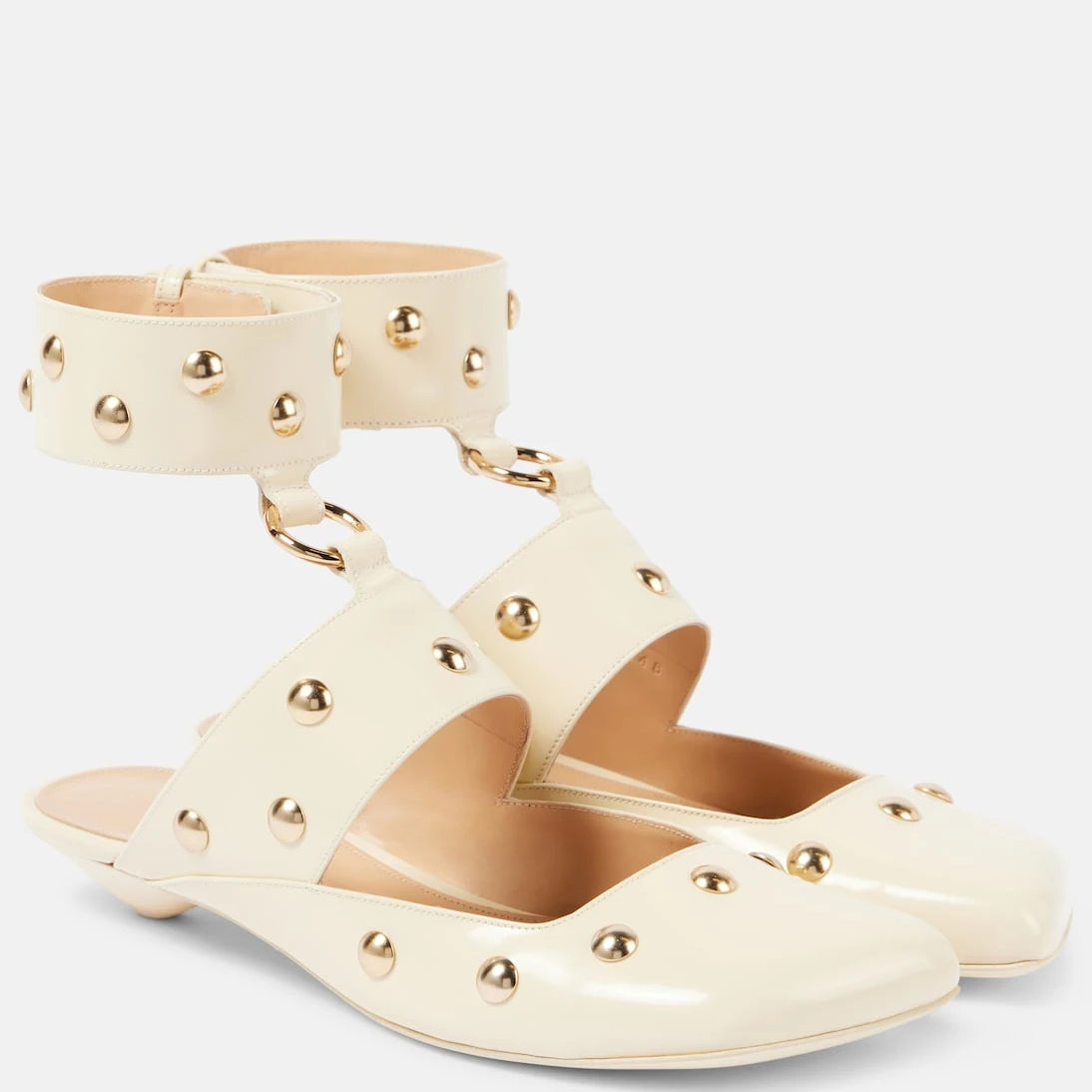 Chloé - Jade studded leather sandals
