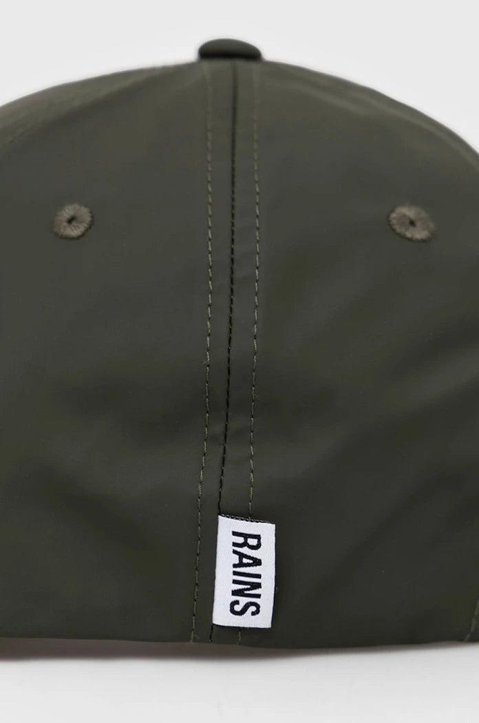 Шапка с козирка Rains 13600 Cap