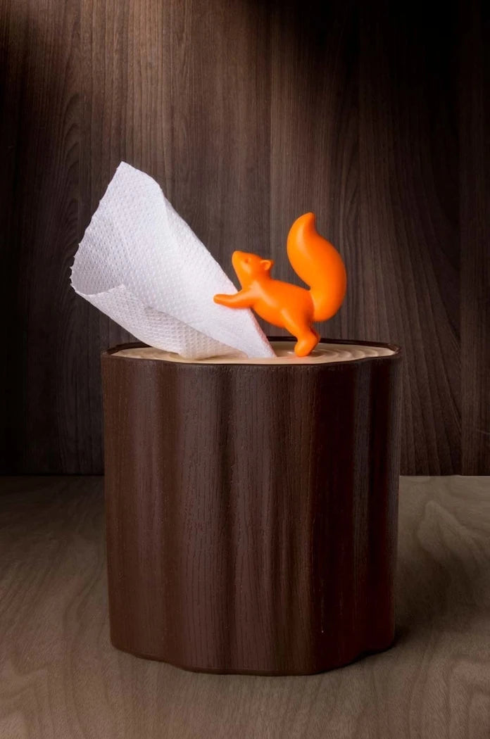 Дозатор за тоалетна хартия Qualy Squirrel Tissue Log