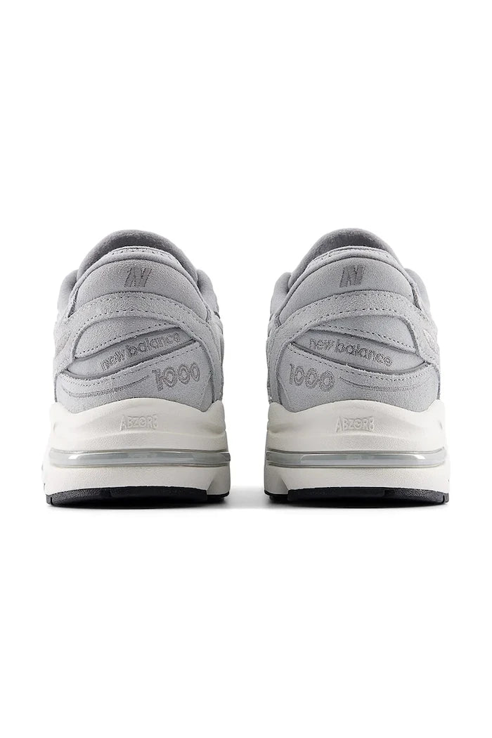 New Balance 1000 маратонки велурени
