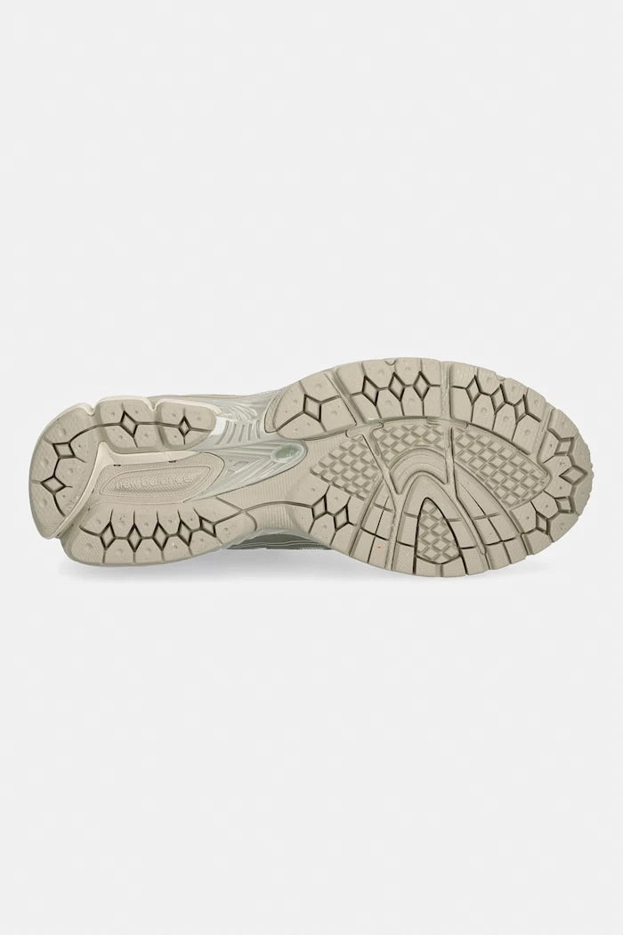 New Balance 1906 маратонки