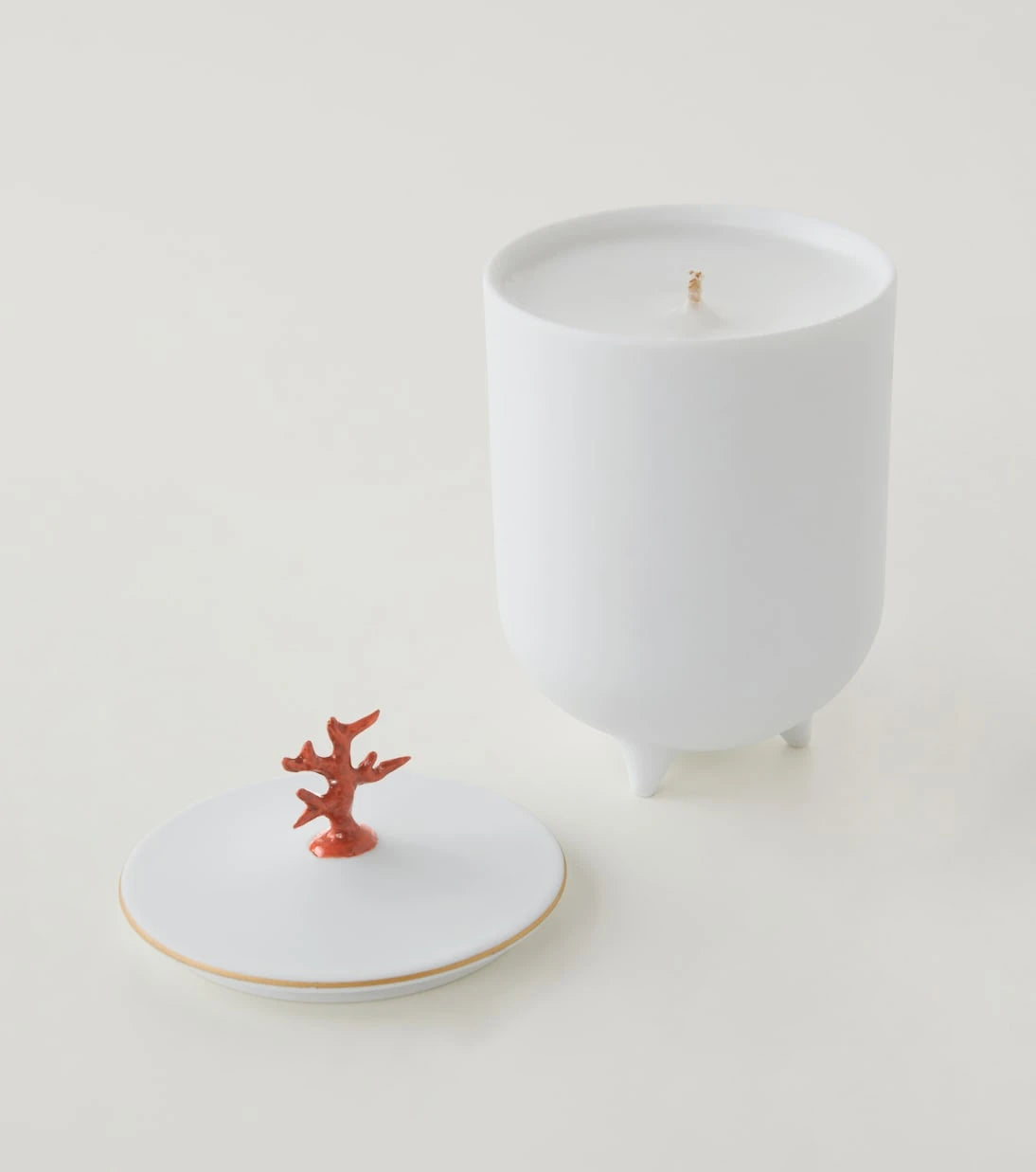 L'Objet - Footed Coral candle