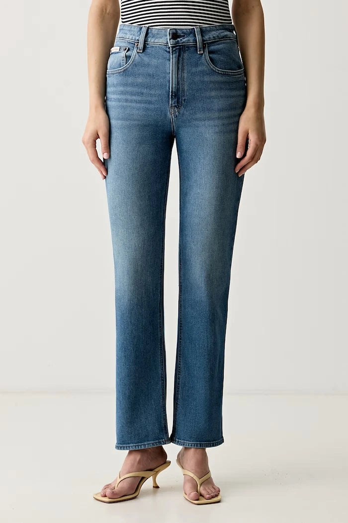 Calvin Klein Jeans kadın düz paça jean