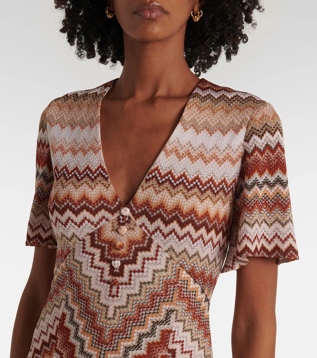 Missoni - فستان ماكسي لاميه بتصميم متعرج