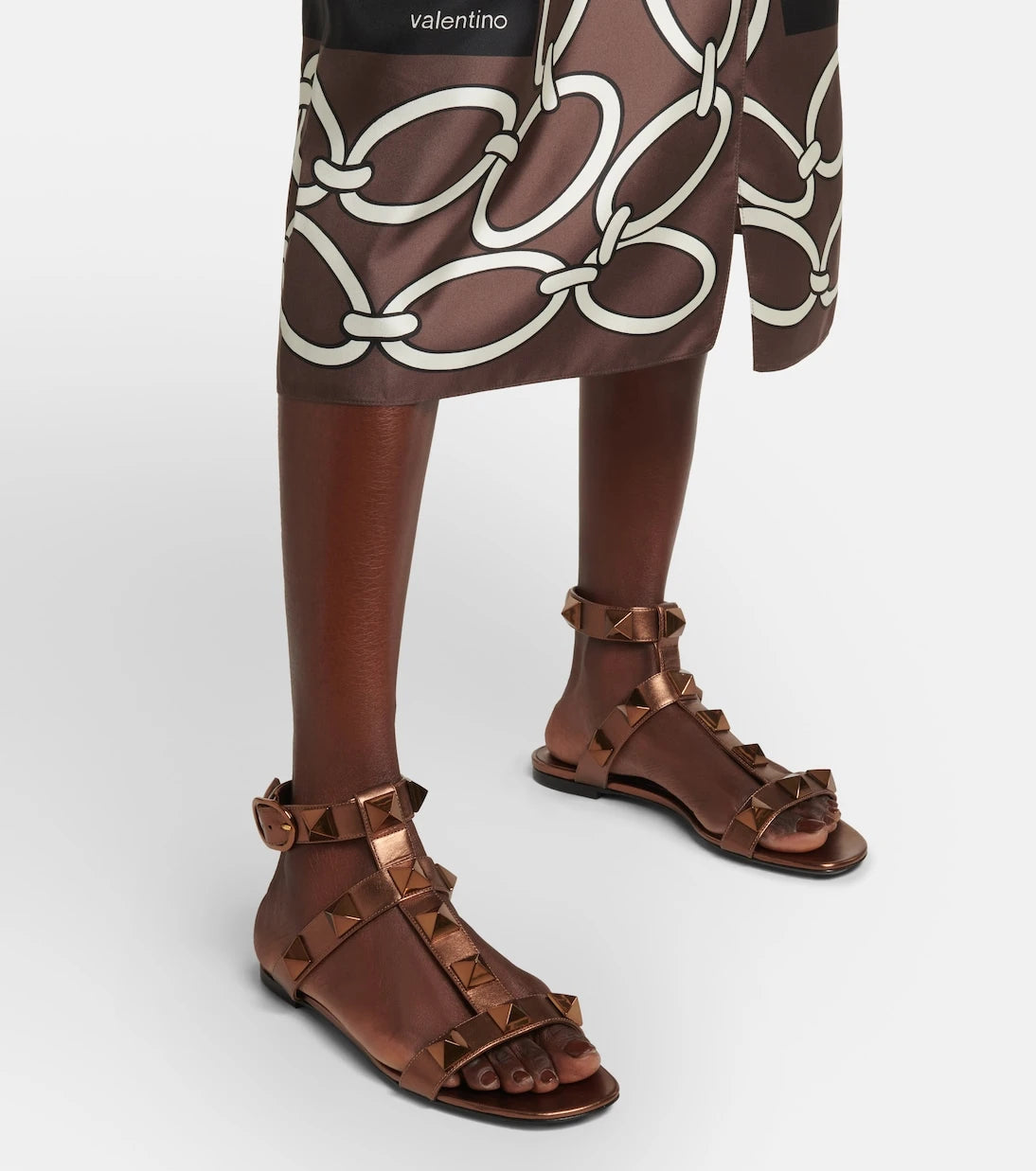 Valentino Garavani - Roman Stud metallic leather sandals