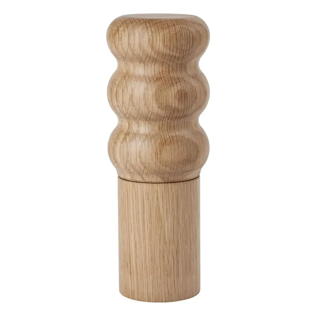 Broste Copenhagen - Edgar oak salt and pepper shakers