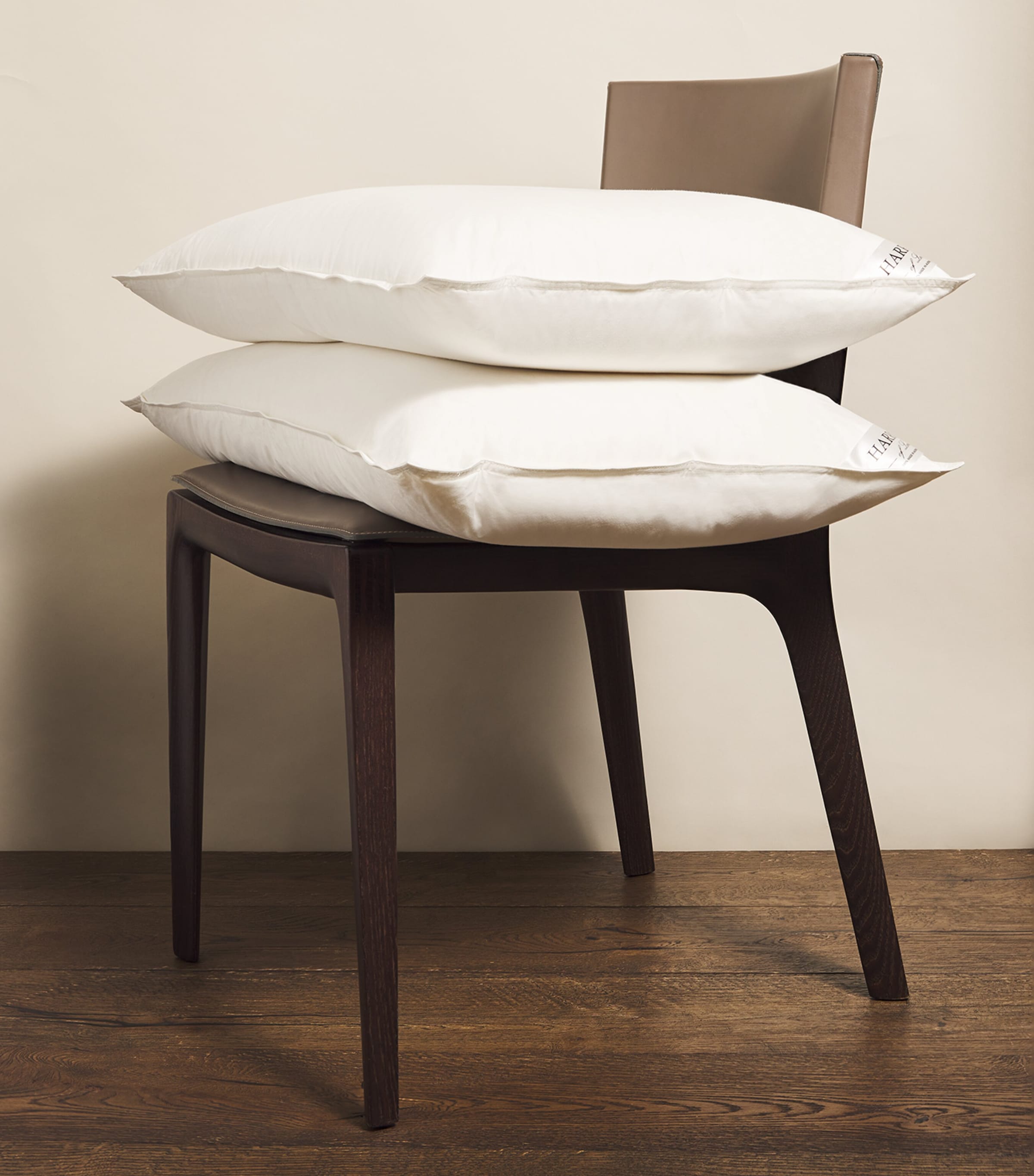 Soft Matterhorn Goose Down Standard Pillow (50cm x 75cm)