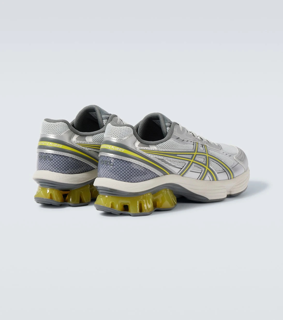 Asics - أحذية جل-كينيتك فلوينت الرياضية
