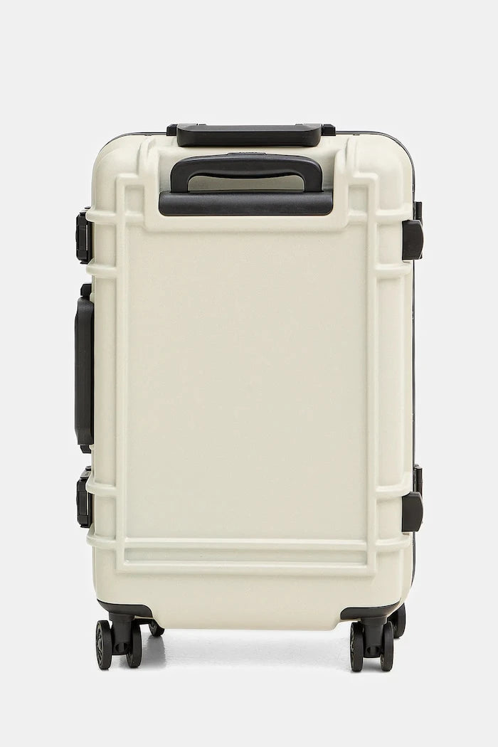 Куфар Eastpak RESIST'R CASE S