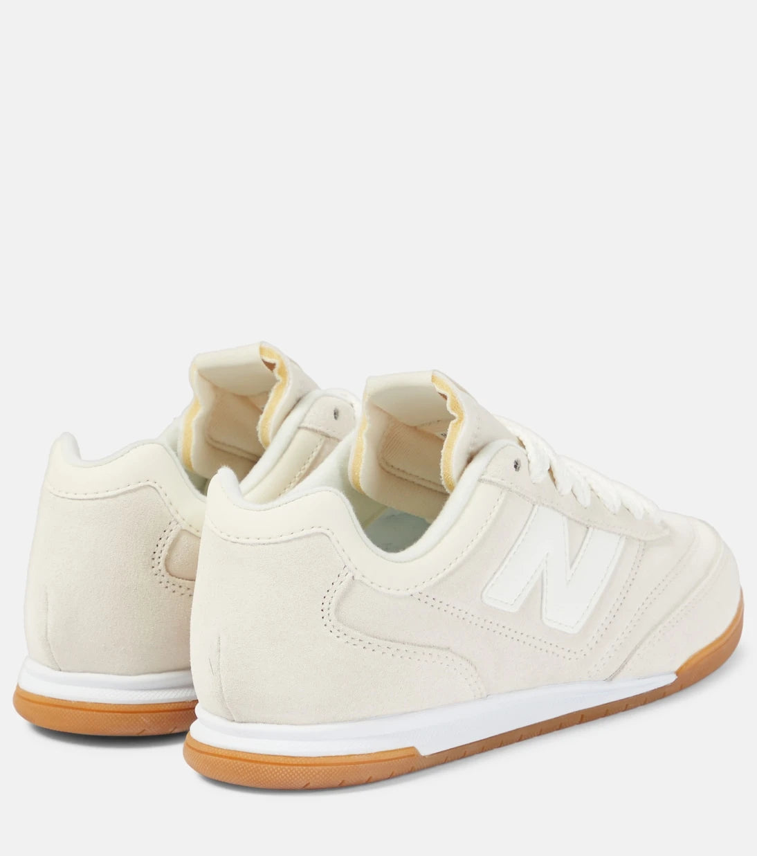 New Balance - حذاء رياضي RC42 من الشمواه