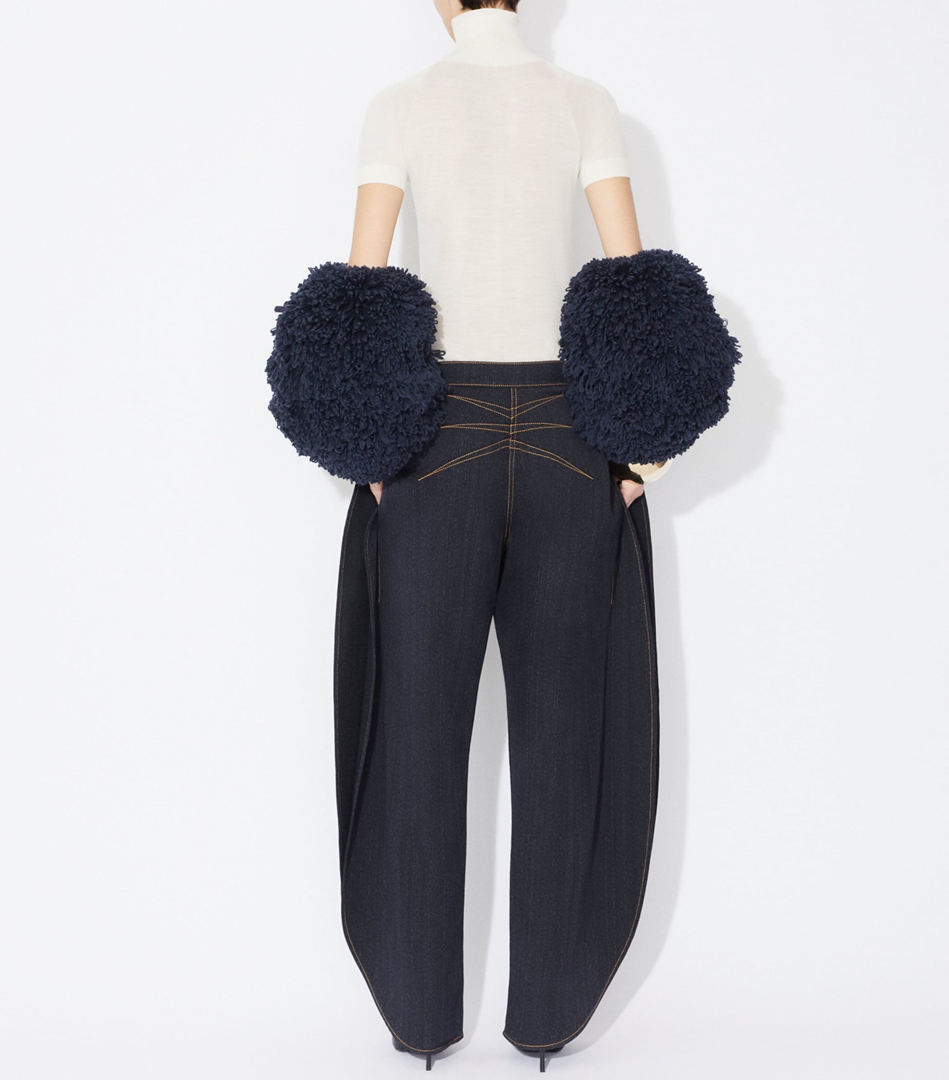 Alaïa Blue Side-Slit Round-Leg Jeans