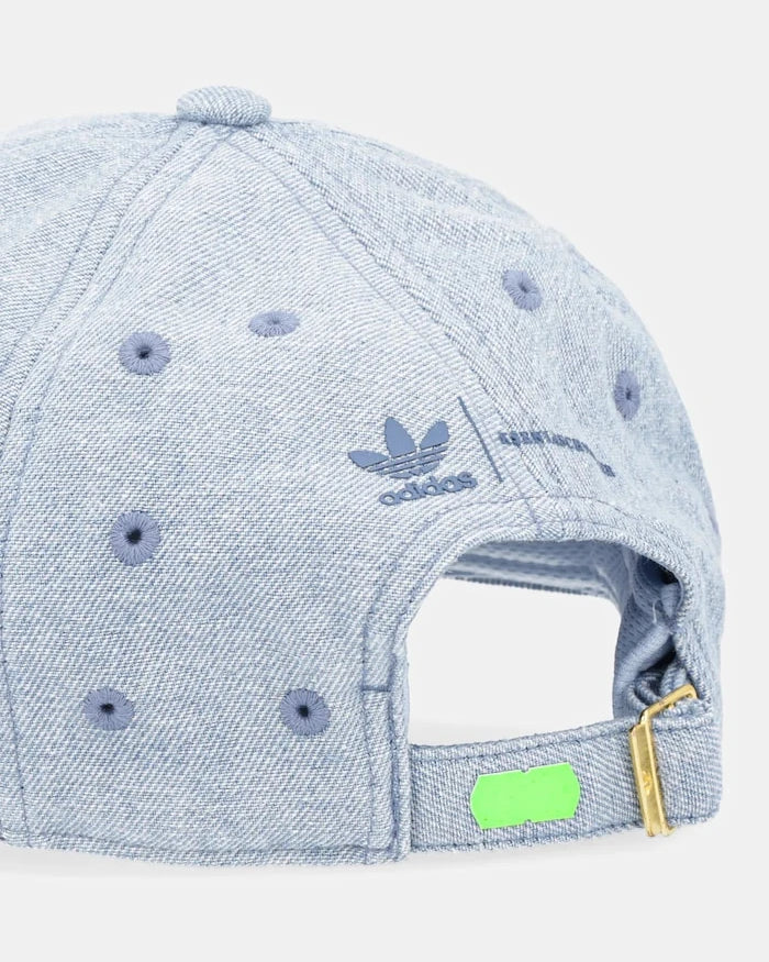 adidas Originals şapka vizörlü