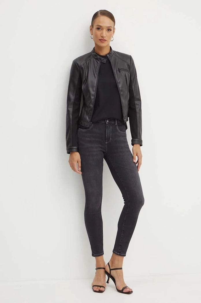 Яке Guess FIAMMETTA