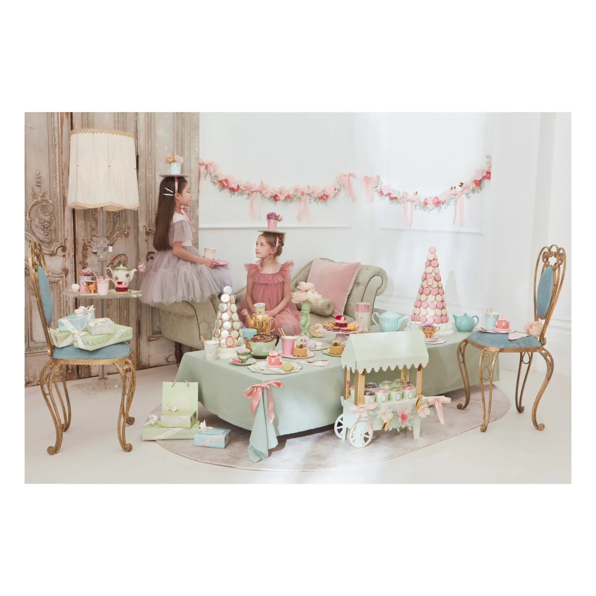 Meri Meri - Ladurée floral garland