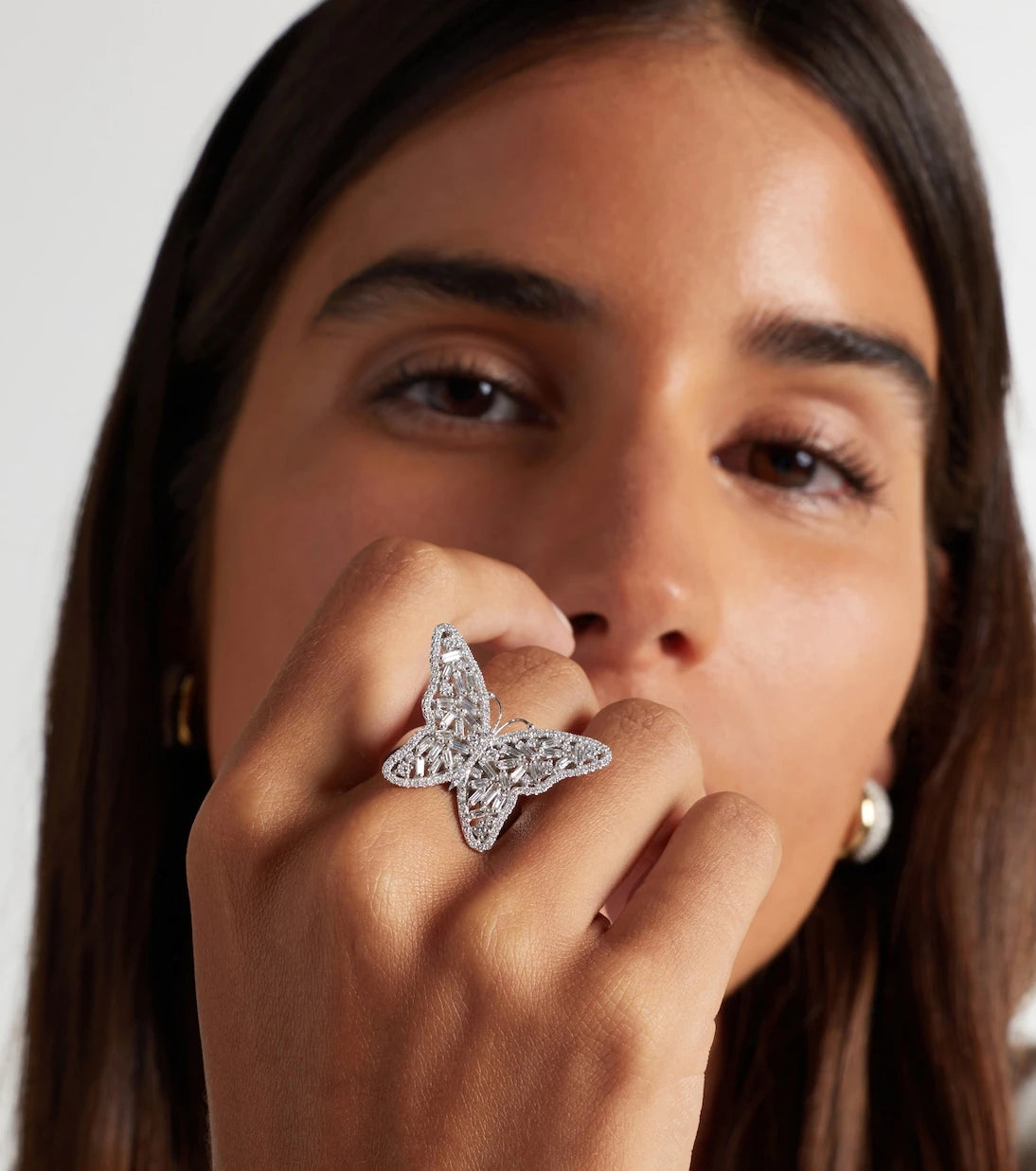 Suzanne Kalan - Bold Butterfly Medium 18kt white gold ring with diamonds