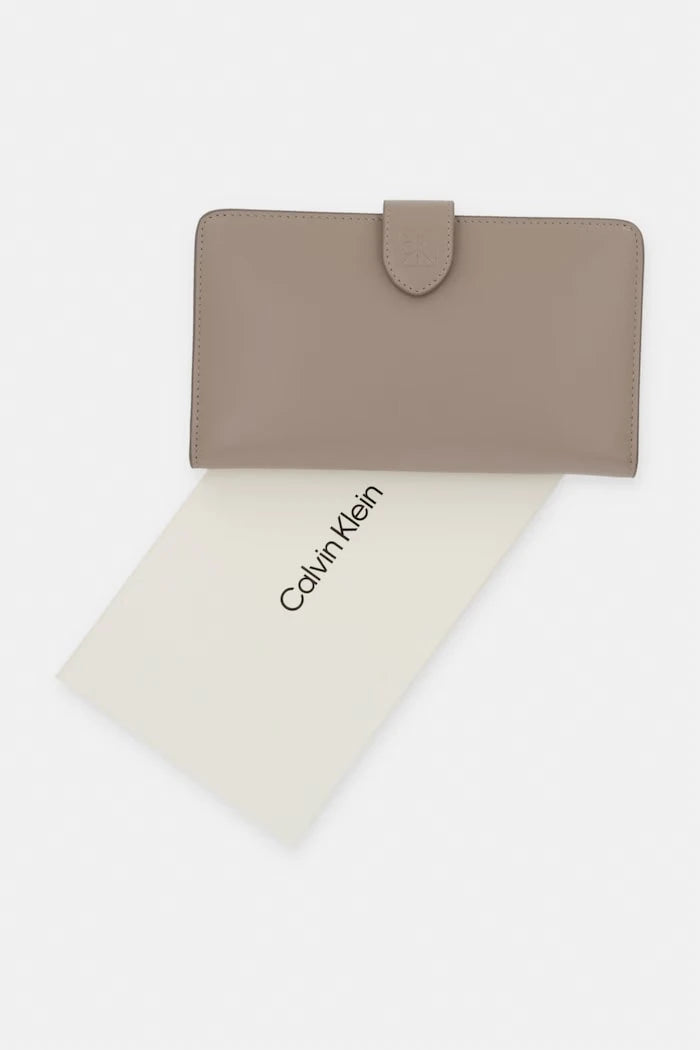 Calvin Klein Kadın Deri Cüzdan