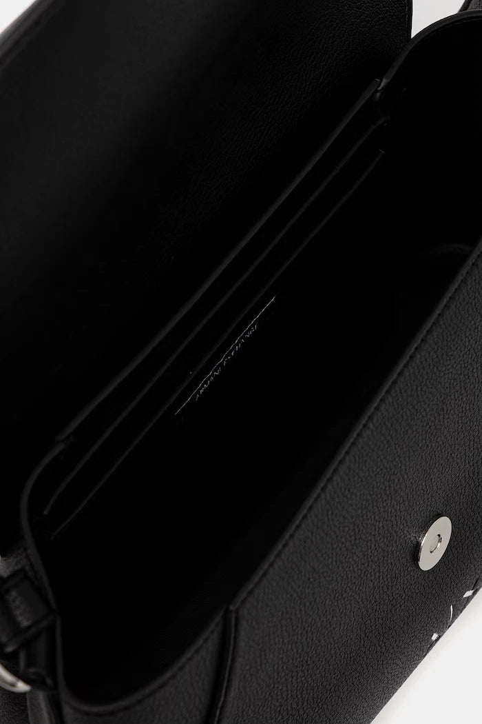 Armani Exchange kadın crossbody çanta, suni deriden
