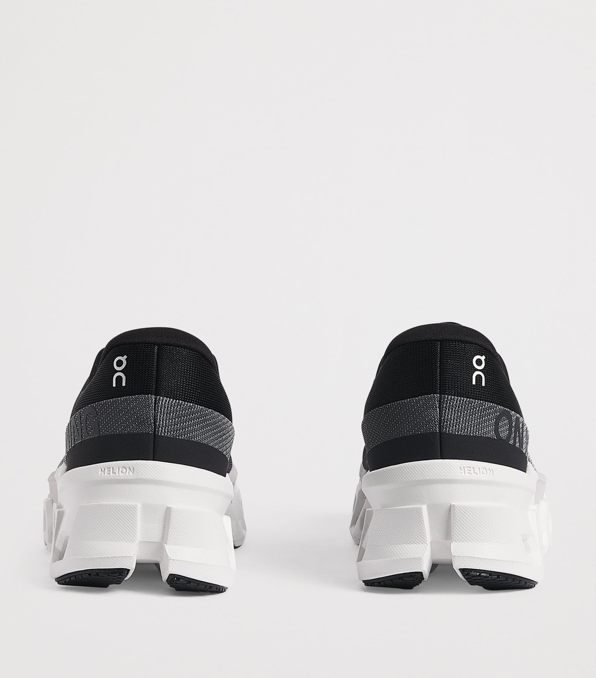 Multi Cloudmonster 2 Trainers