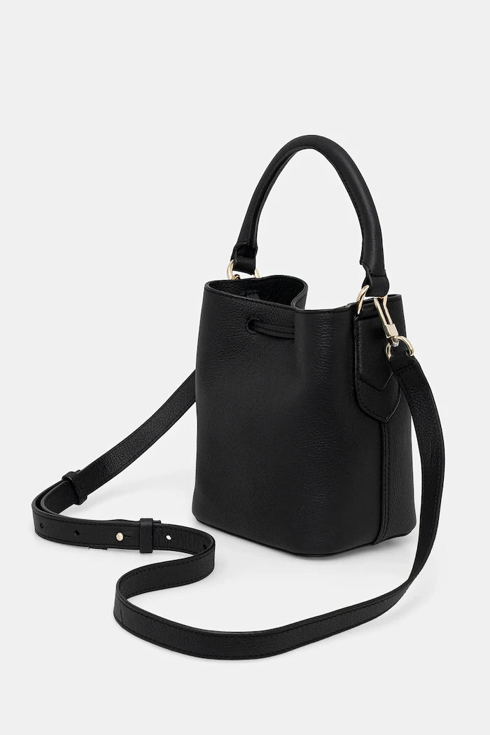 Кожена чанта BOSS Lenah SM Bucket