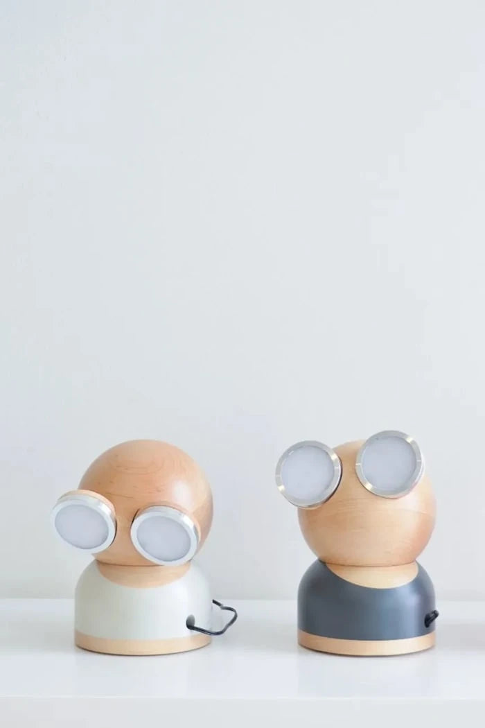 Нощна led лампа Design Nest Mr Watt Goggle