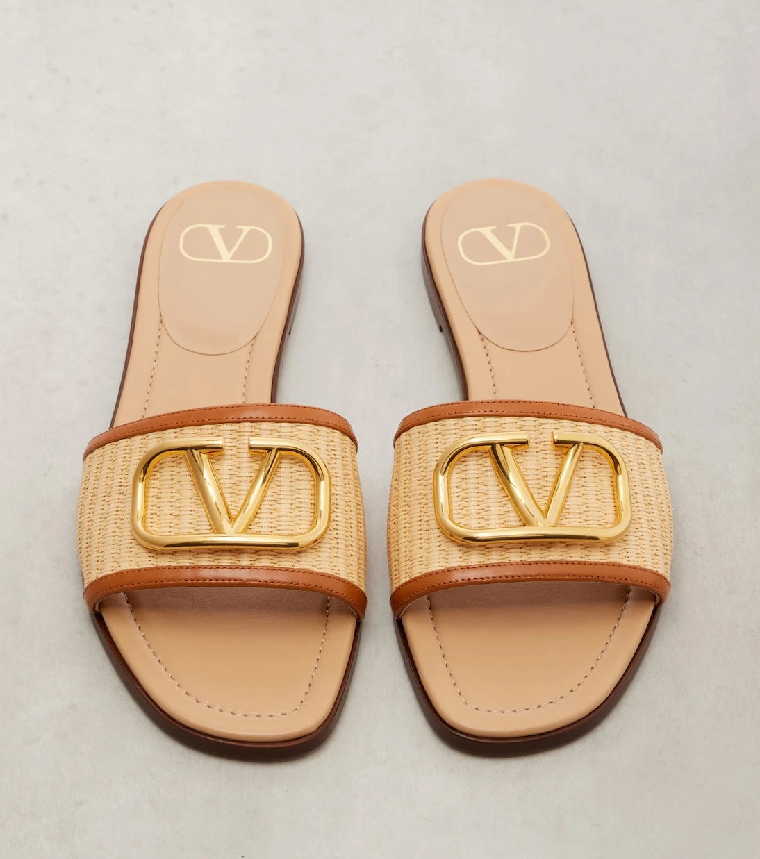 Valentino Garavani - VLogo leather-trimmed raffia slides