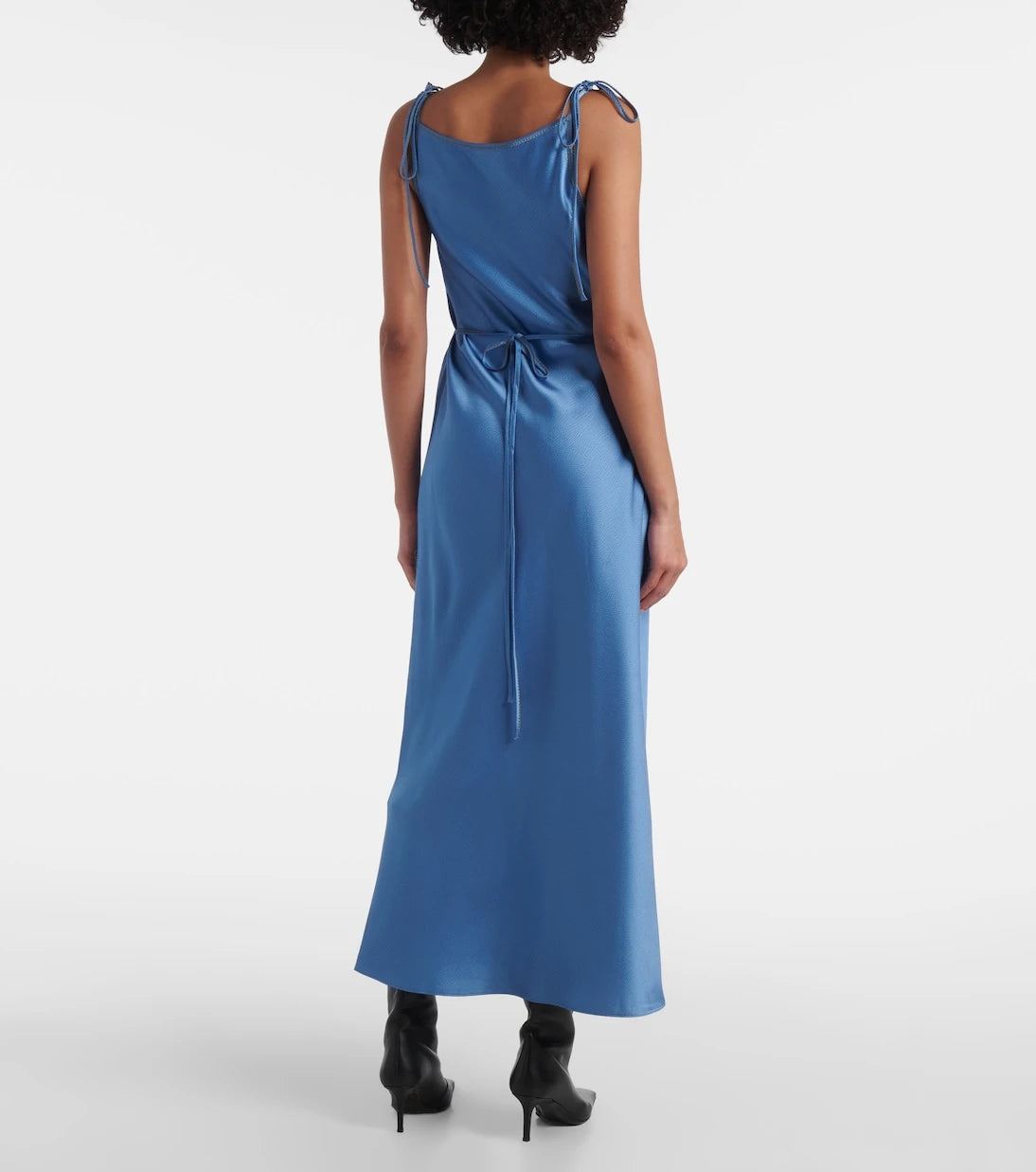 Acne Studios - فستان ماكسي من الساتان المنسدل